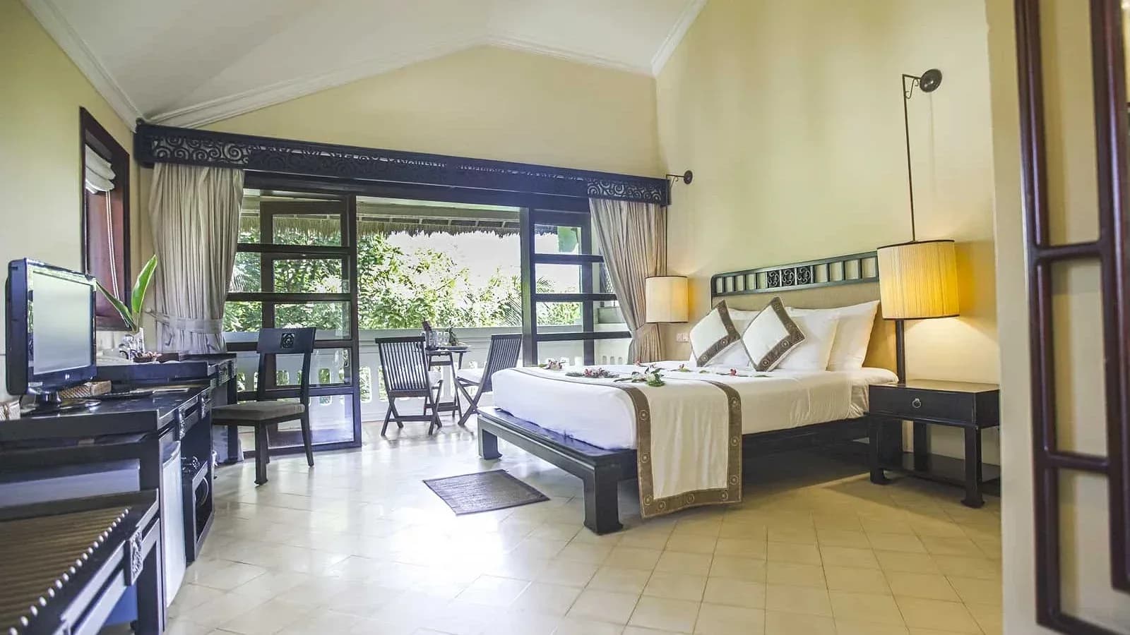 Garden View Suite