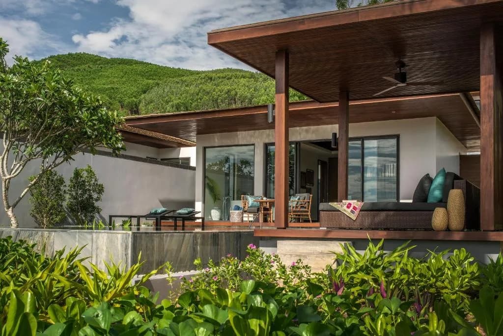 Deluxe Ocean View Pool Villa