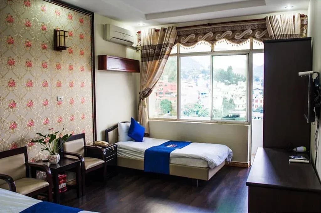 Phòng Deluxe Hướng Thành Phố