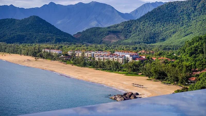 Bãi Cảnh Dương thơ mộng
