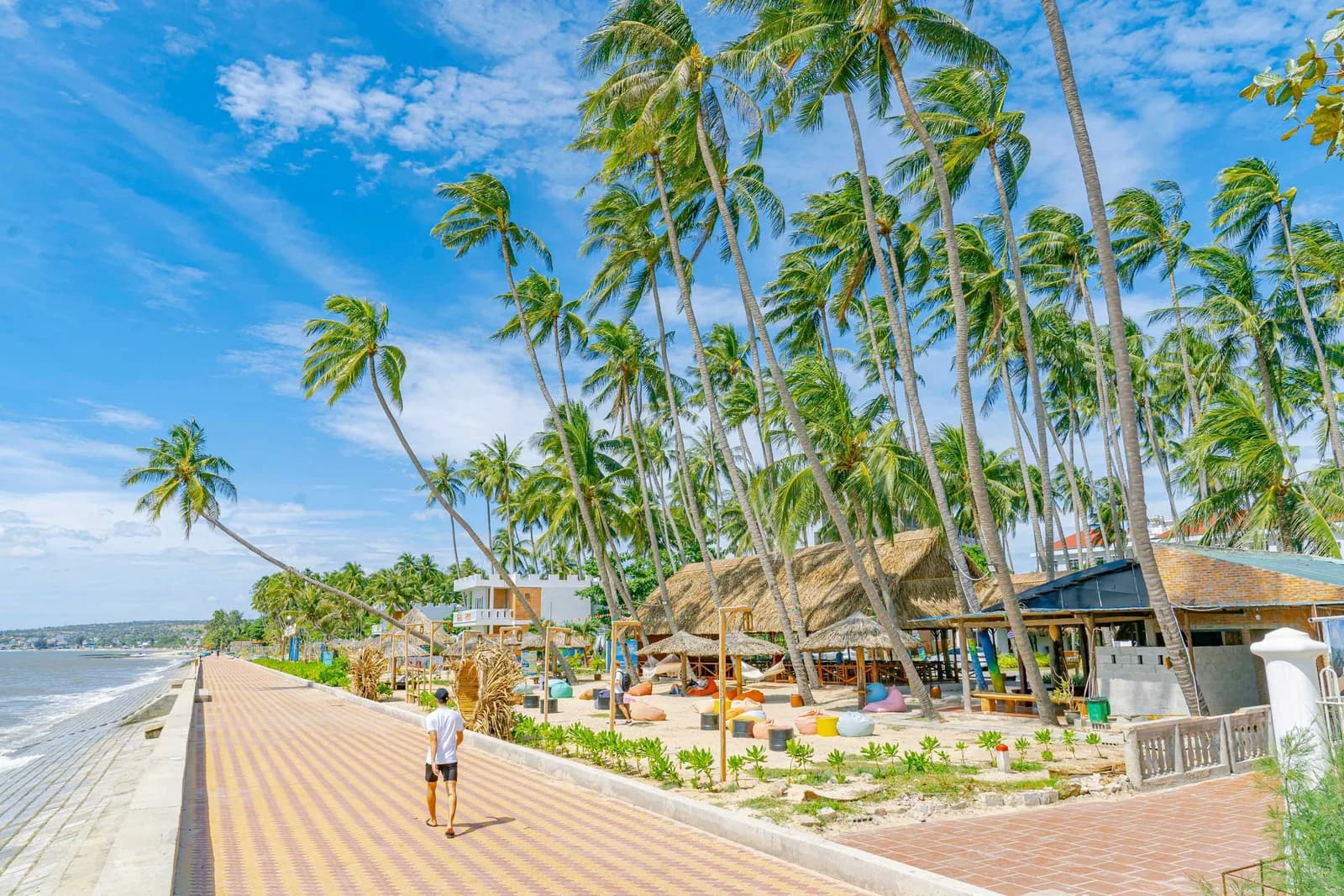 Coco Beach Resort Mũi Né