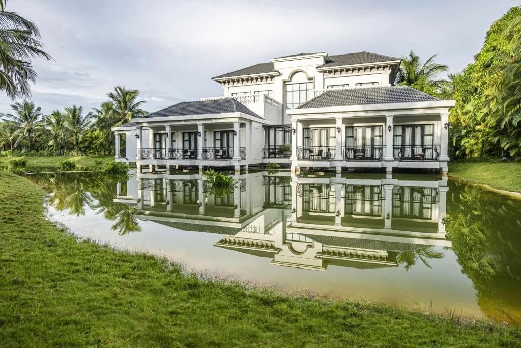 Biệt thự 4 Phòng ngủ Beachfront