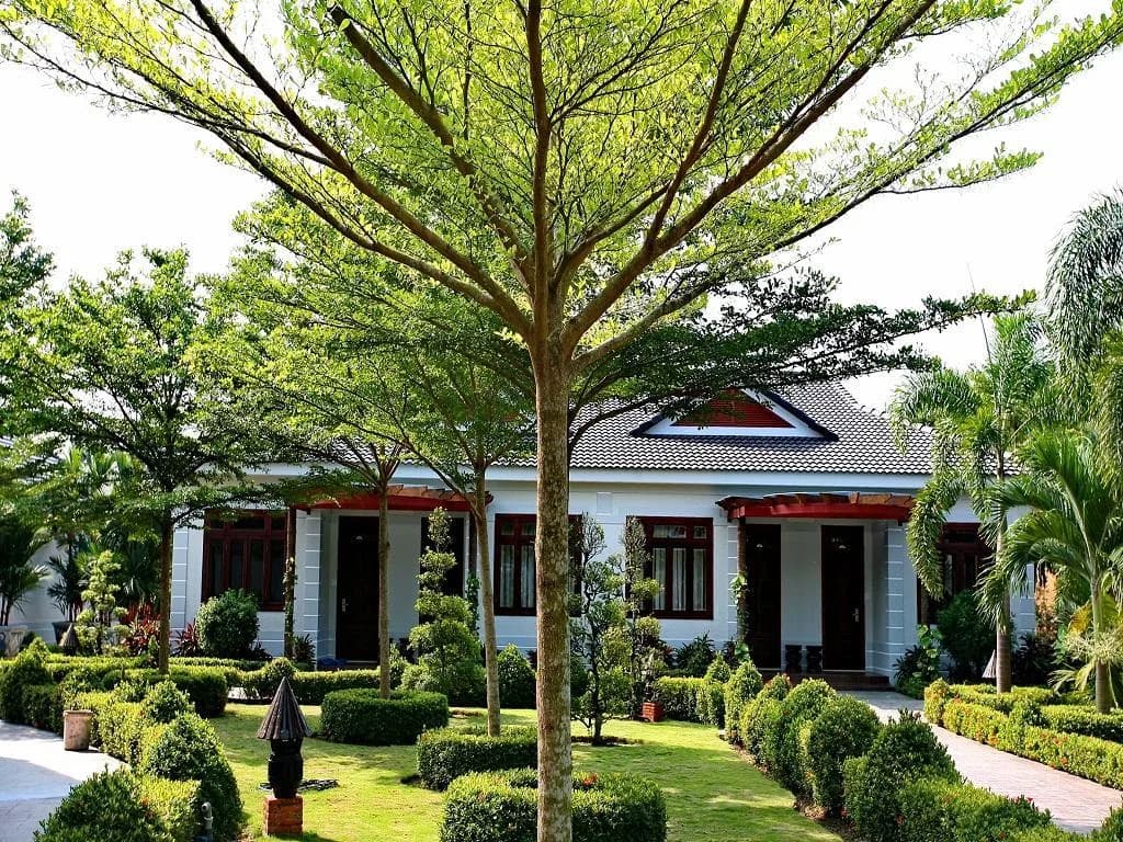 Phòng Deluxe Hướng Vườn