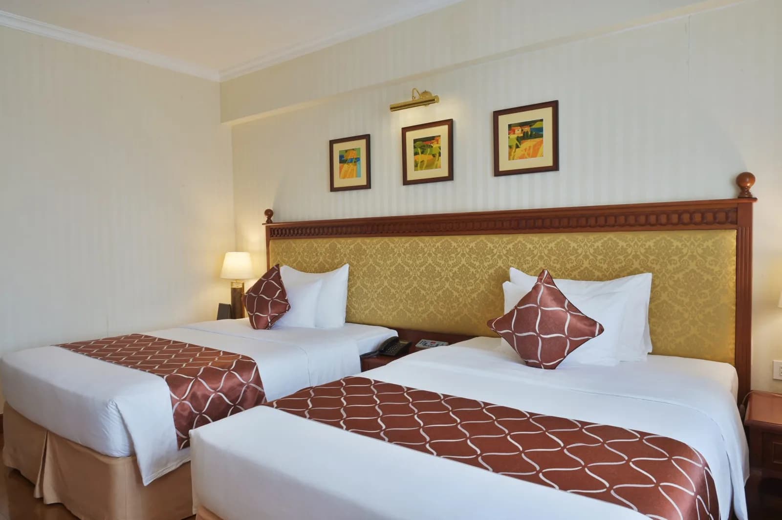 Phòng Premium Deluxe