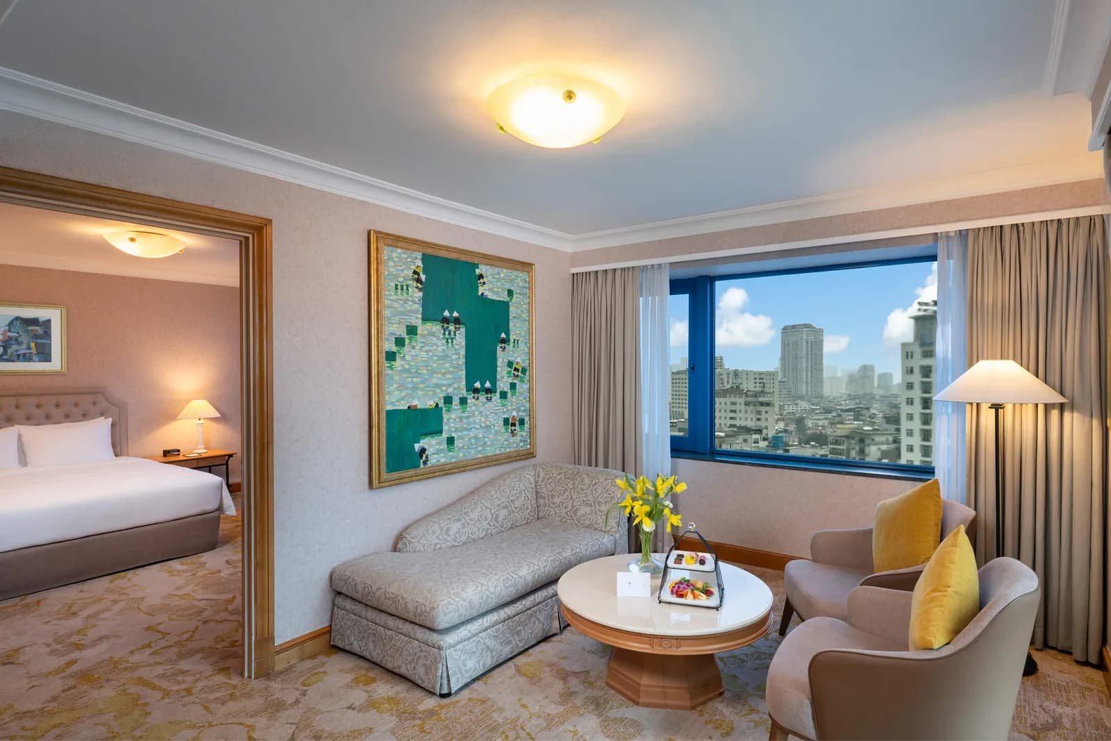 Deluxe Suite