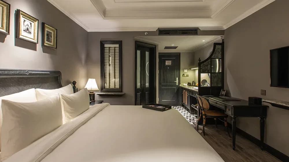 Executive Room