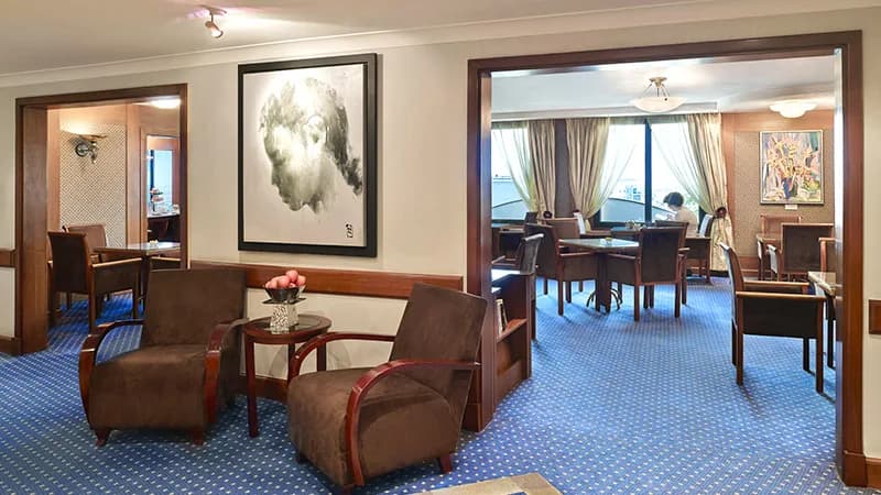 Executive Suite
