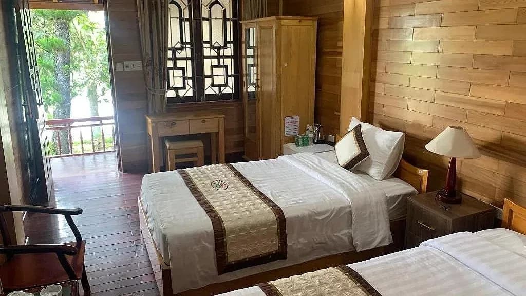 Bungalow Nhà sàn Hướng hồ
