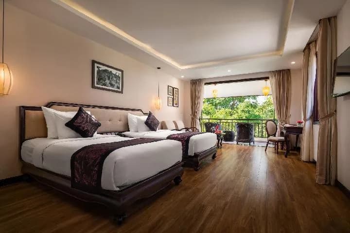 Deluxe Window – Hướng vườn