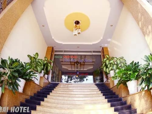 Lối vào & khu đón tiếp