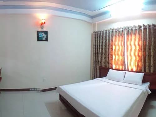 Combo Công Tác Tiết Kiệm