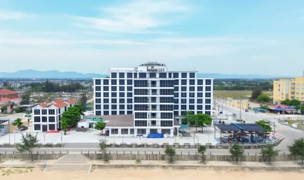 Khách sạn Sông La Thiên Cầm 5