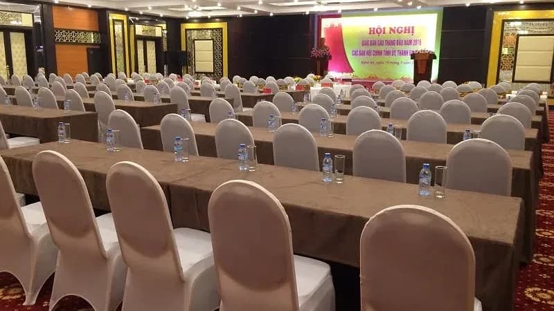 Trung tâm hội nghị