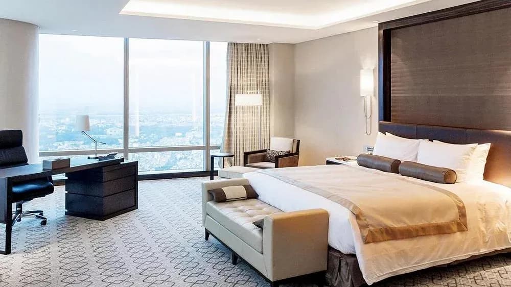 Premier Room