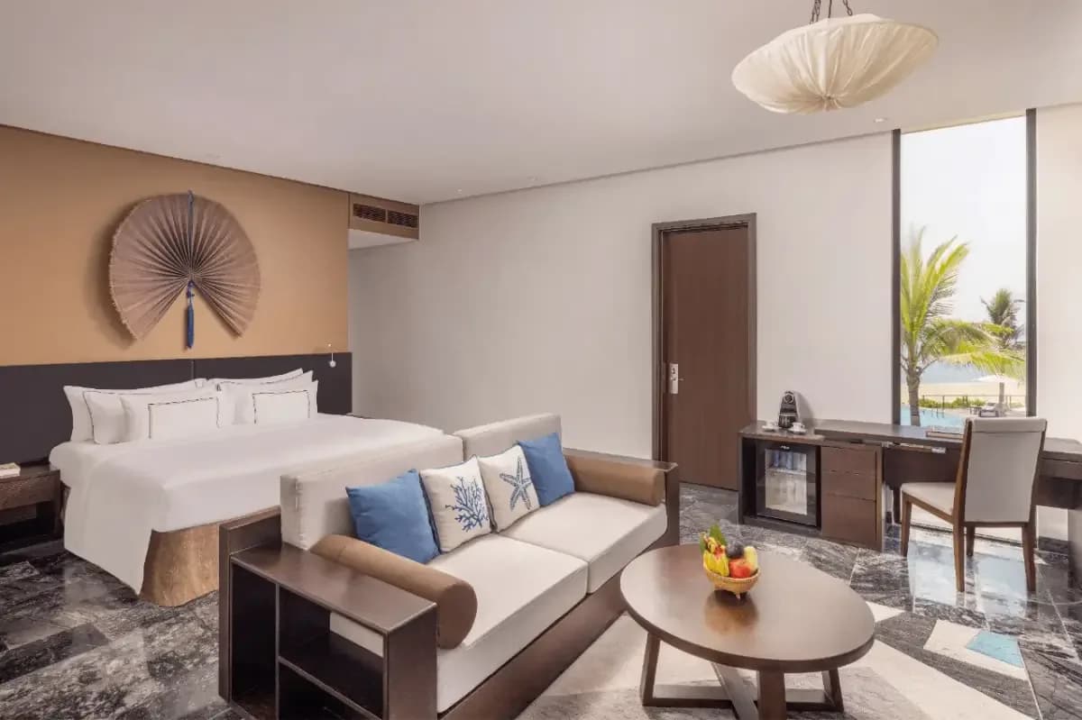 The Level Premium – Villa style