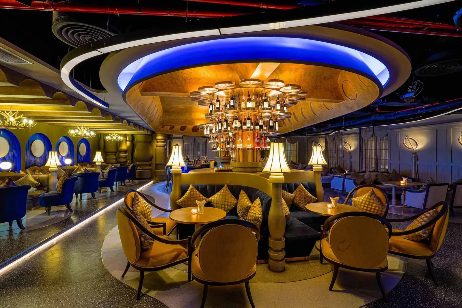 Moon Lounge