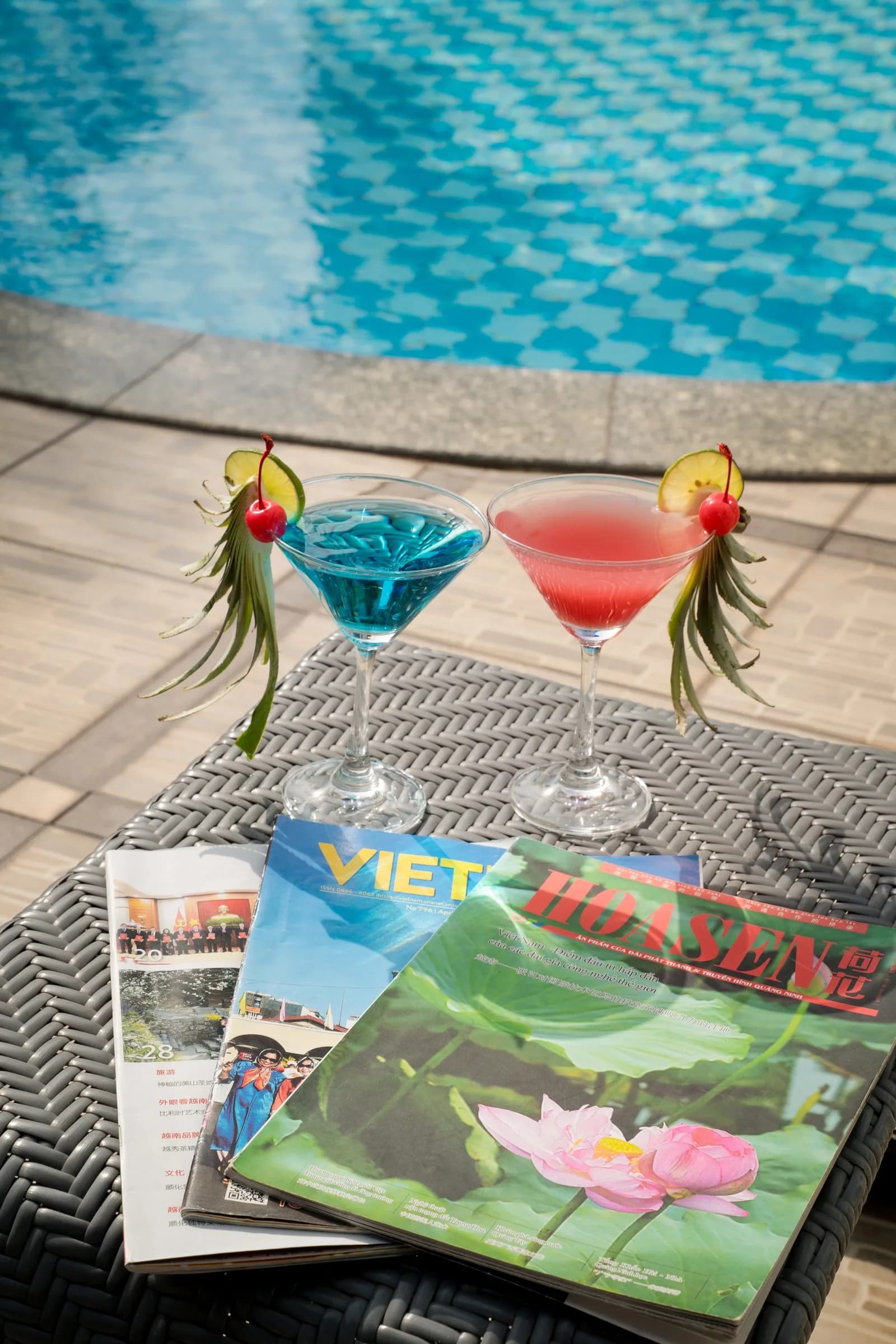 Quầy bar hồ bơi