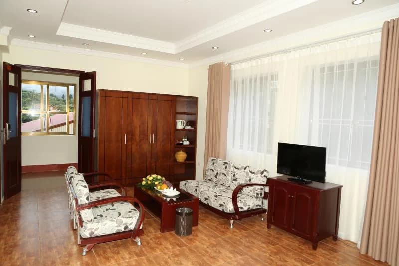 Executive Suite