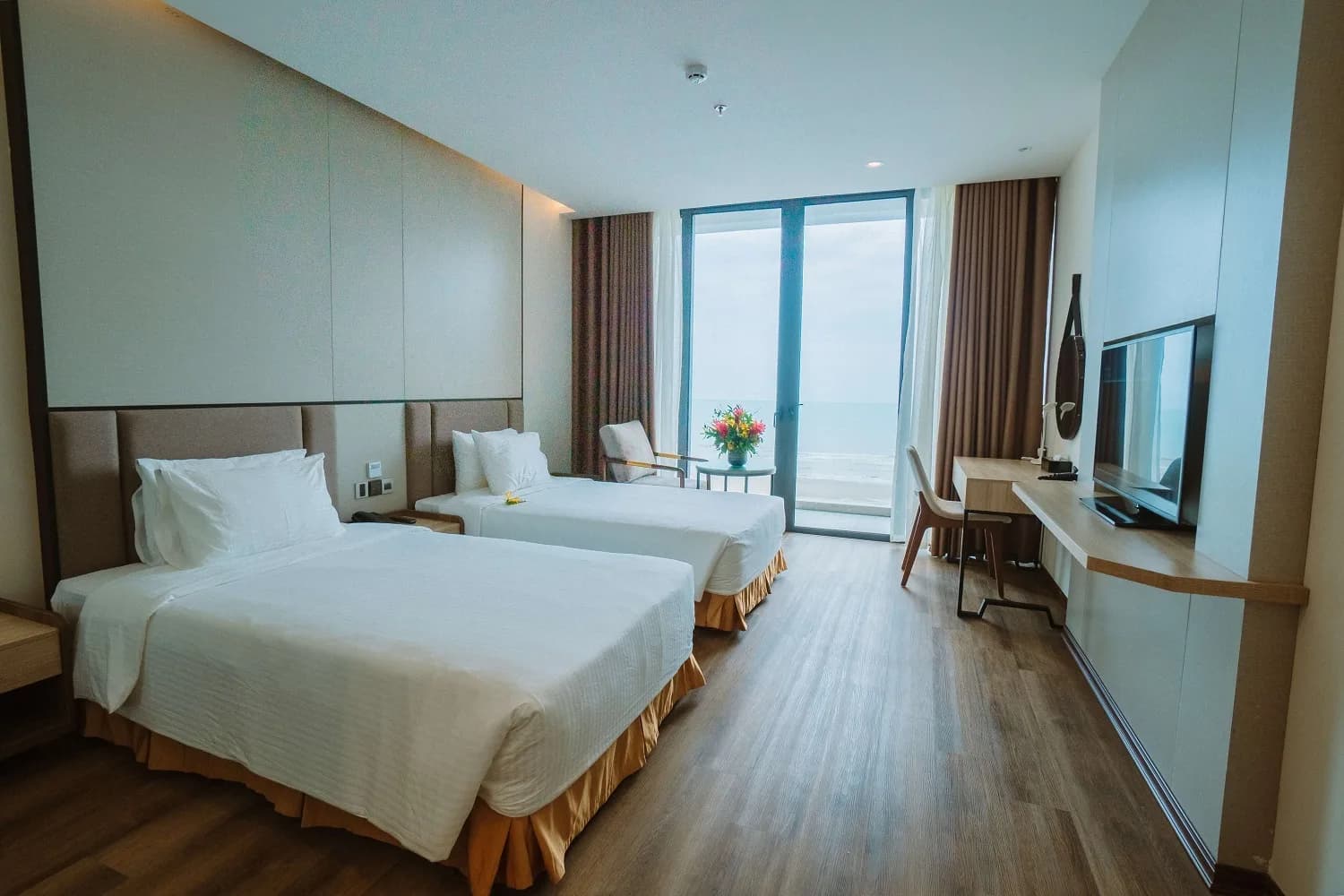 Deluxe Twin - Hướng biển