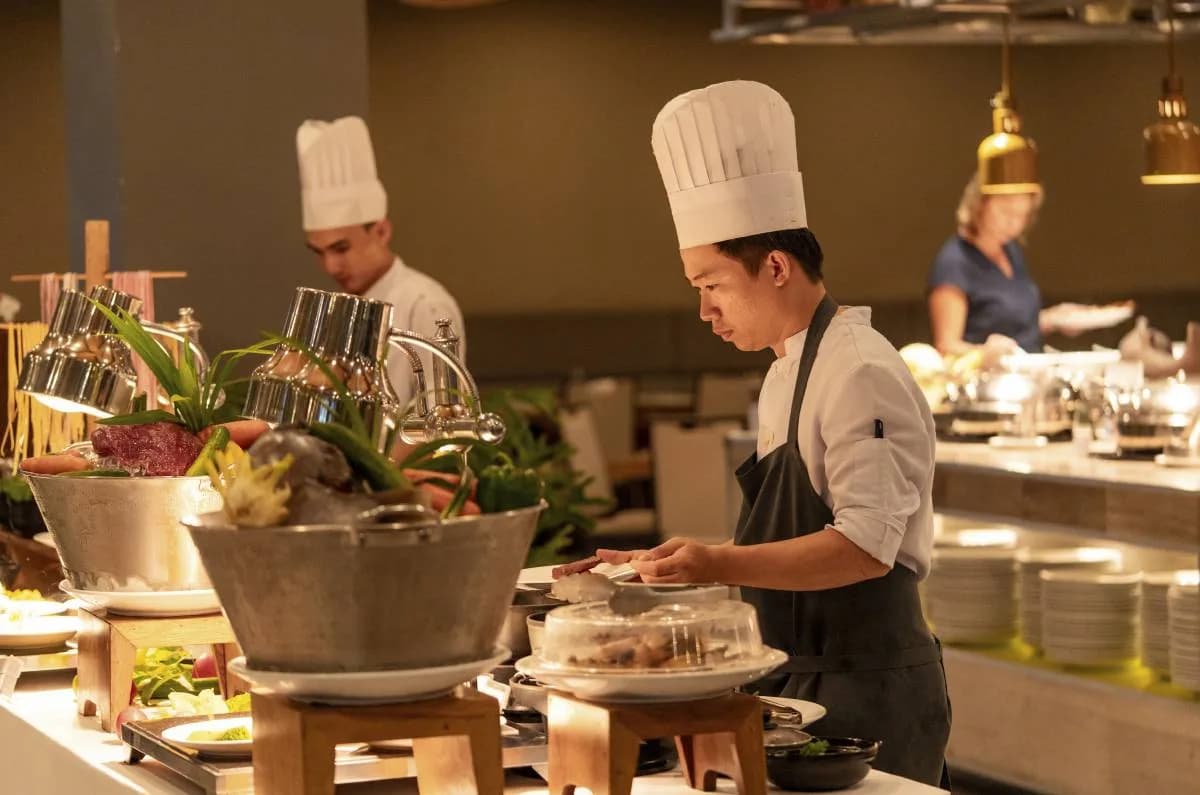 Tiệc buffet đa trải nghiệm