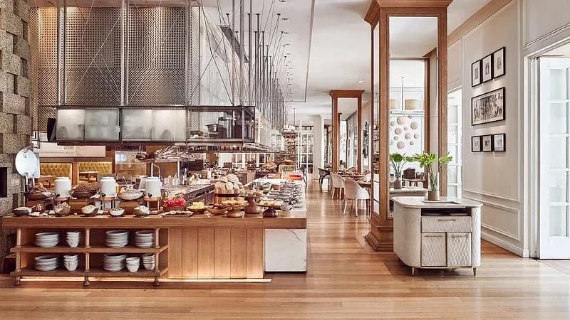 Buffet & ẩm thực