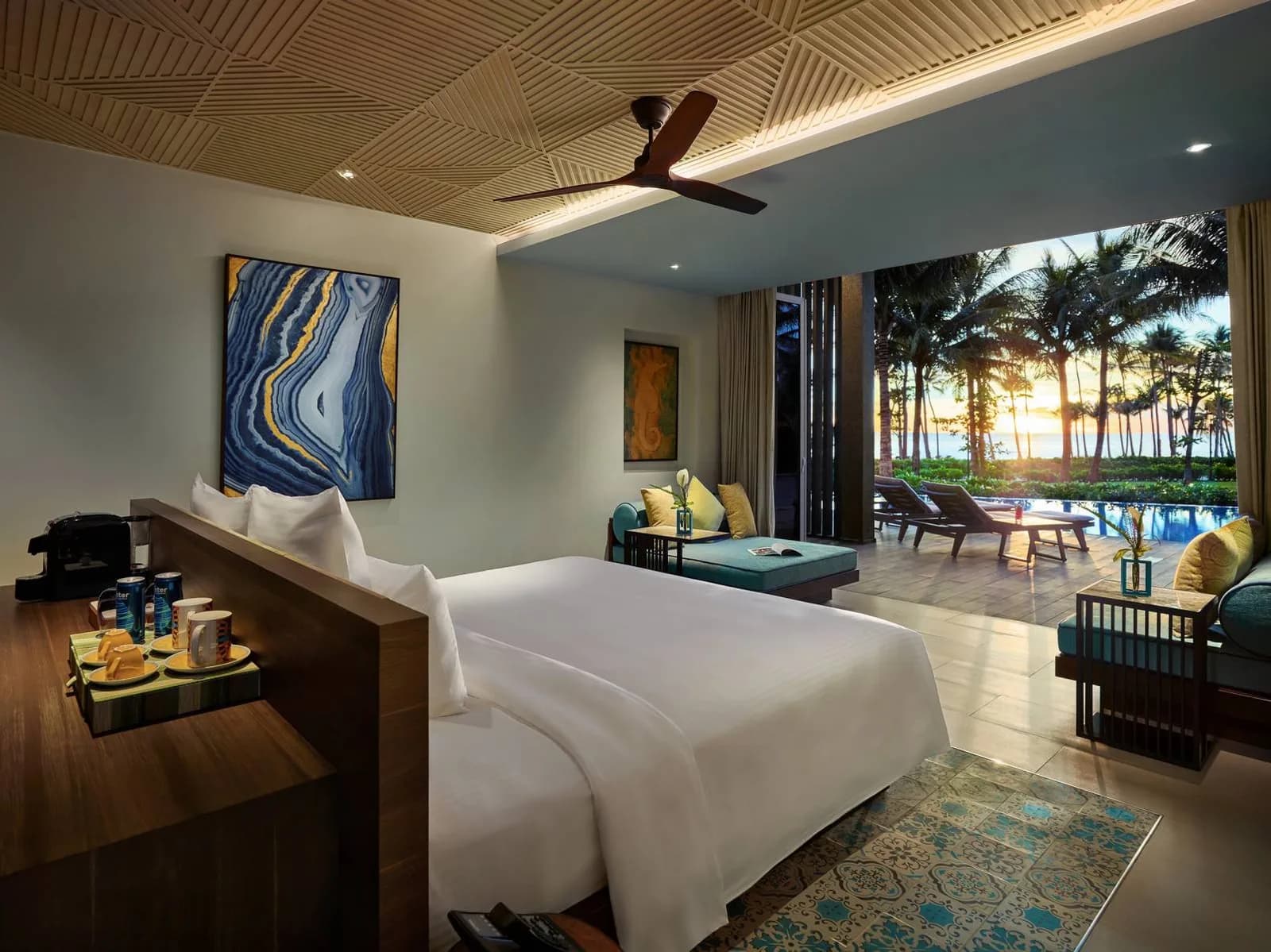 Beachfront Pool Villa (2 phòng ngủ)