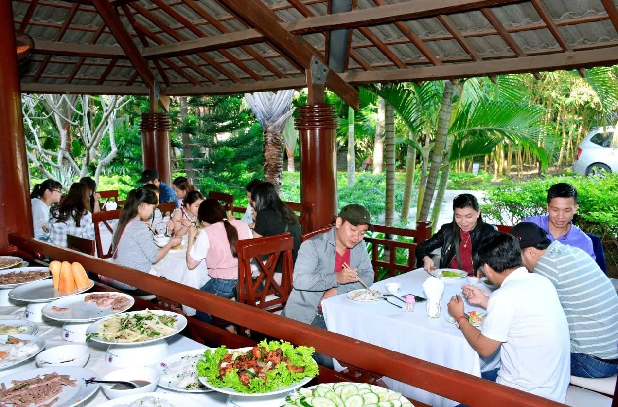 Tiệc nướng BBQ bãi biển