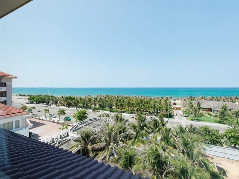 Sát biển Tuy Hòa