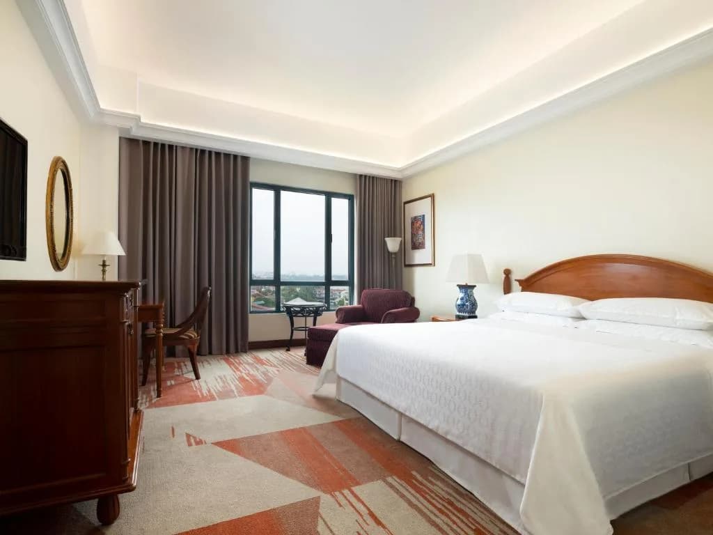 Deluxe King – Hướng thành phố
