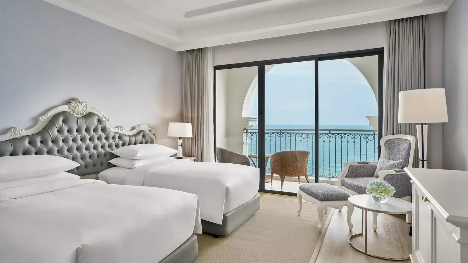 Deluxe Twin Hướng Biển