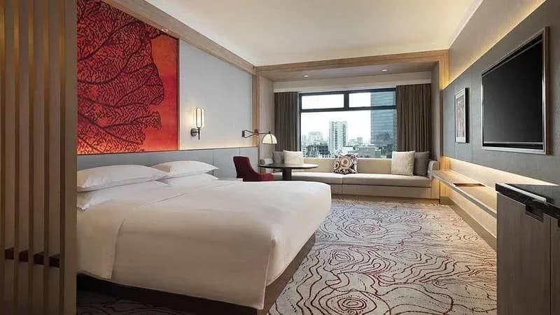 Grand Deluxe Room