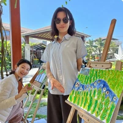 Lớp học nghệ thuật & thủ công