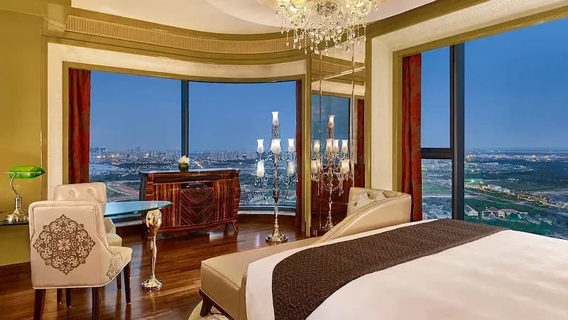 Grand Deluxe Room