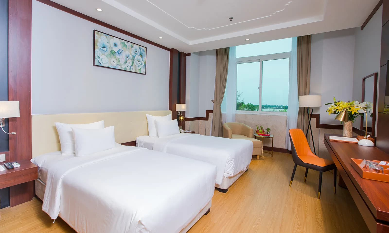 Phòng Deluxe Twin Hướng Sông