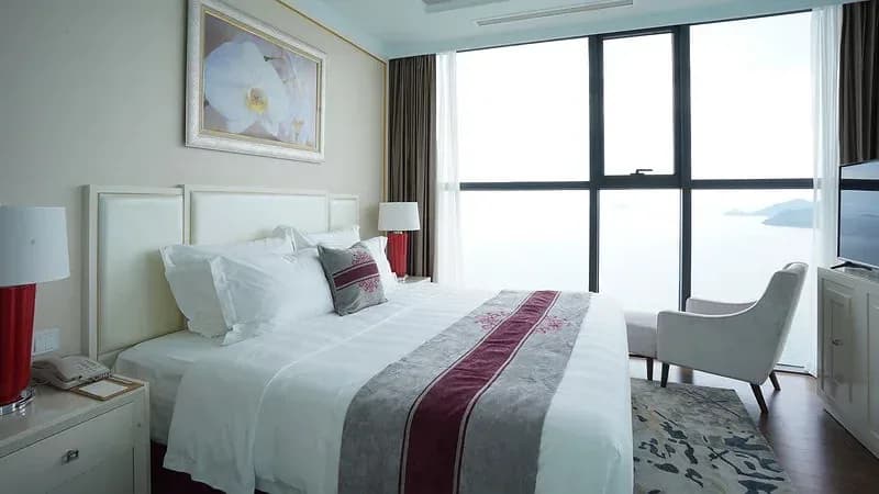 Grand Studio Hướng Biển