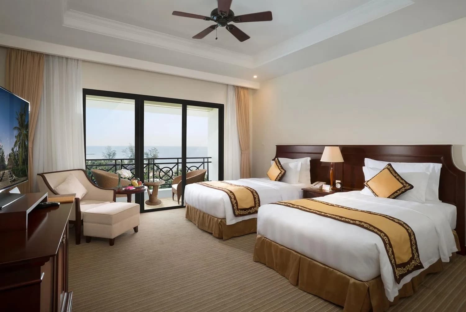 Deluxe Twin Hướng Vườn