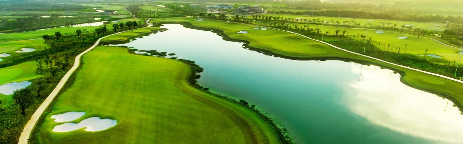 Sân golf 27 hố