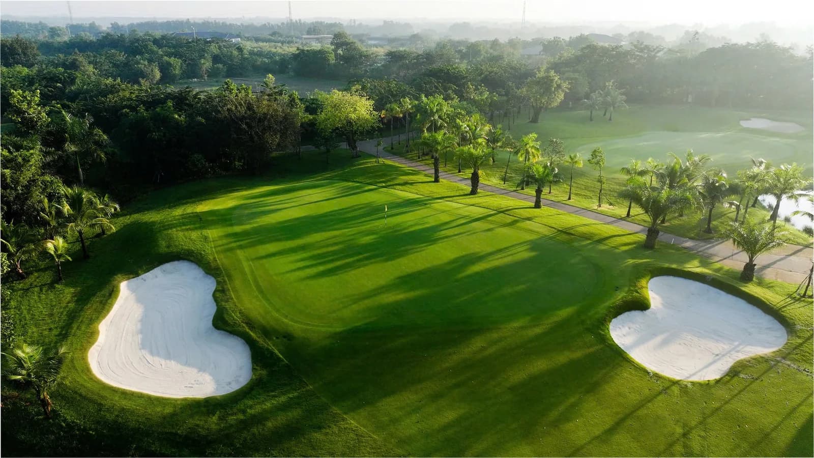 Sân golf 27 hố championship
