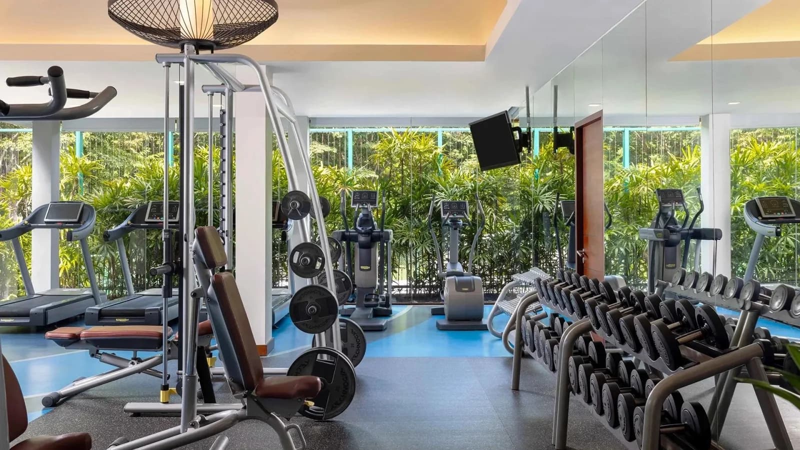 Phòng gym & xe địa hình ATV