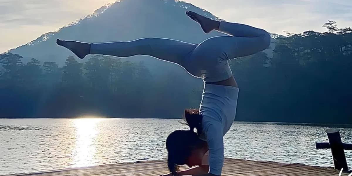 Yoga & thiền đón bình minh