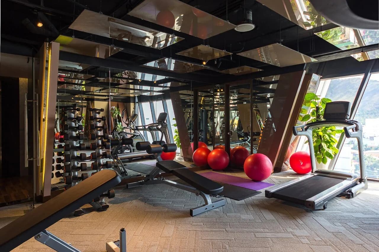 Phòng Gym hướng biển