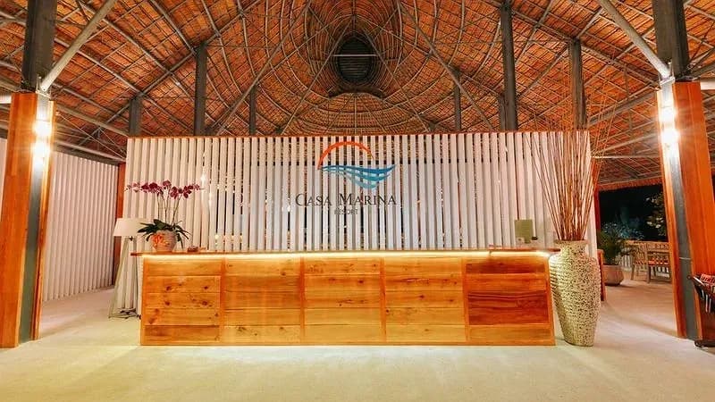 Sảnh lễ tân mái lá