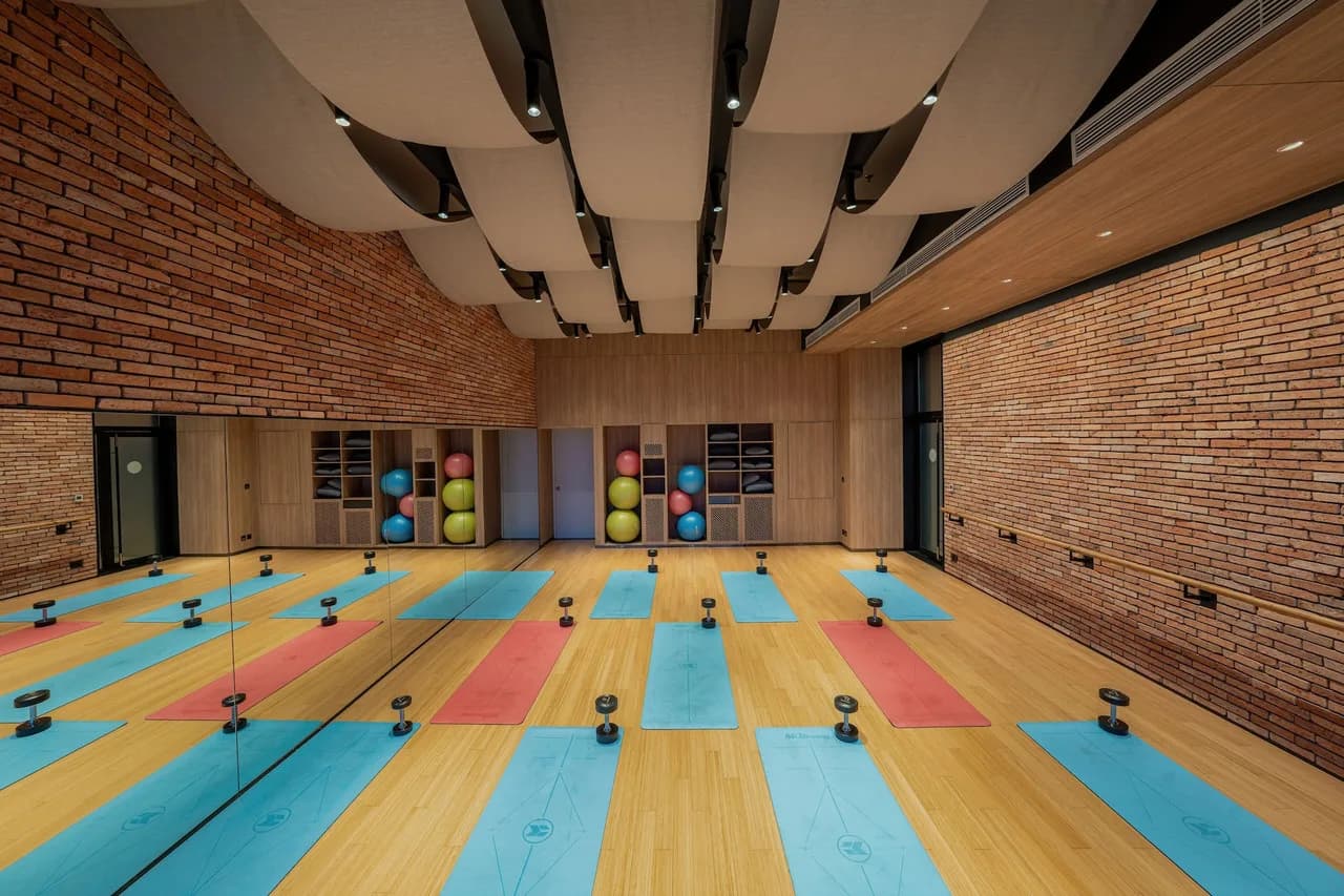 Khu bowling & giải trí