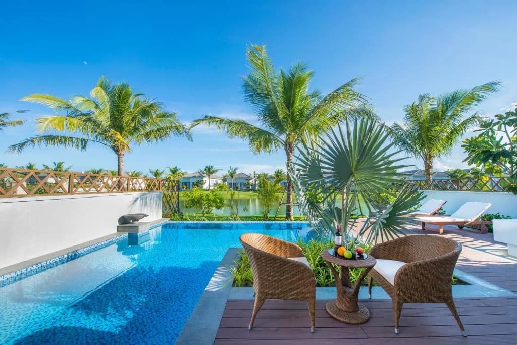 Hồ bơi riêng từng biệt thự