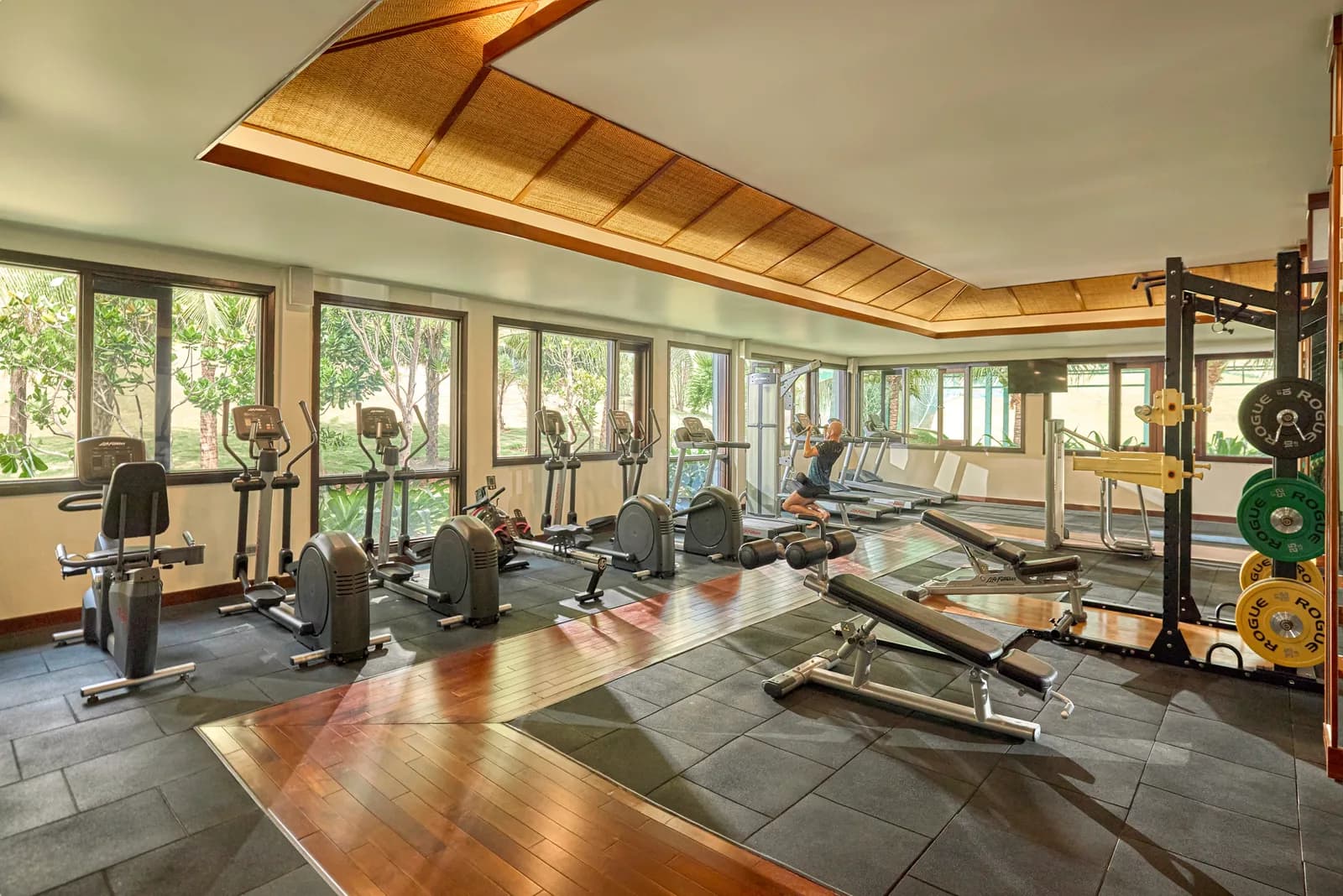 Phòng gym hiện đại