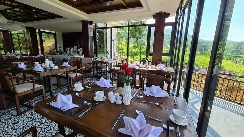 Ẩm thực bên khung cửa núi rừng