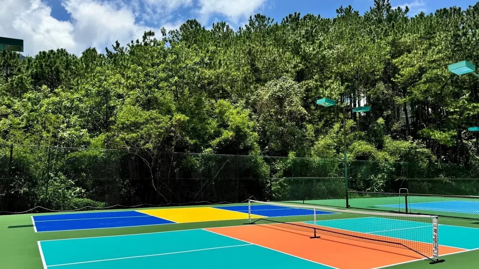 Sân Pickleball & Tennis