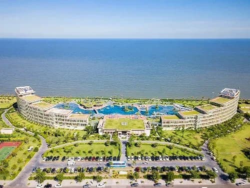 Quần thể nghỉ dưỡng bên biển