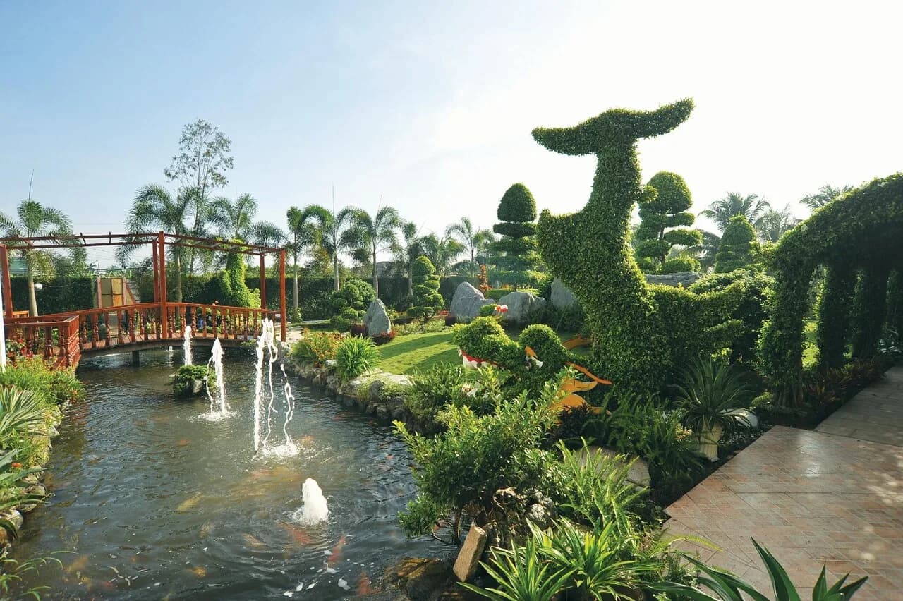 Forever Green Resort