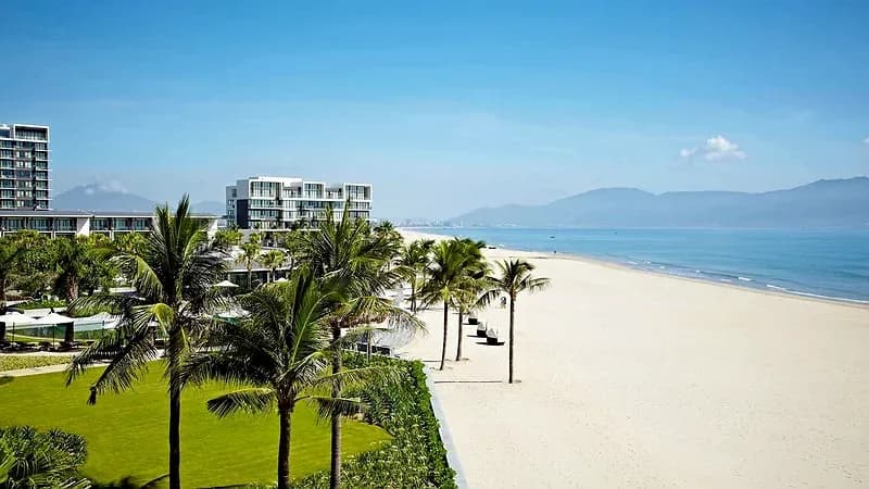 Bãi biển Non Nước cát trắng